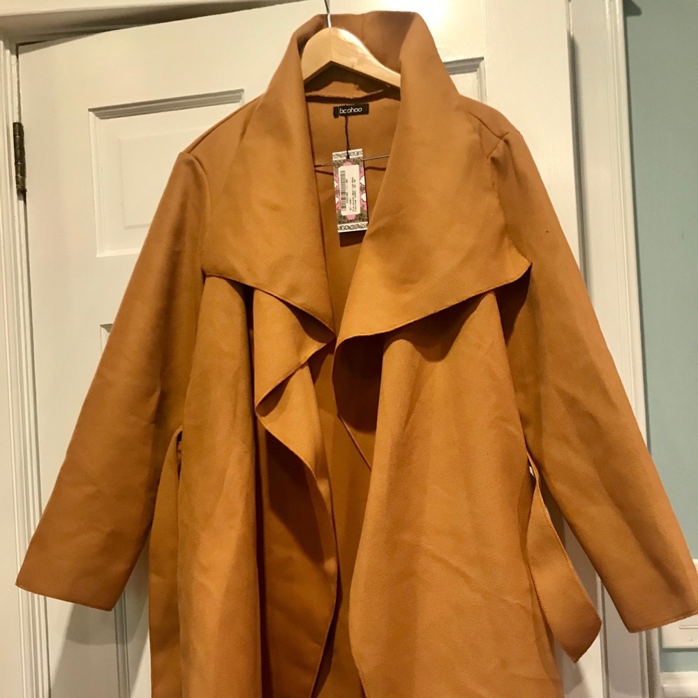NEVER WORN ✨ Wrap Front Coat!